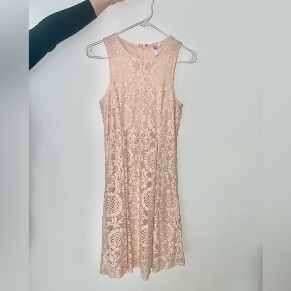 Beautiful light pink lace dress - perfect for a graduation or summer wedding